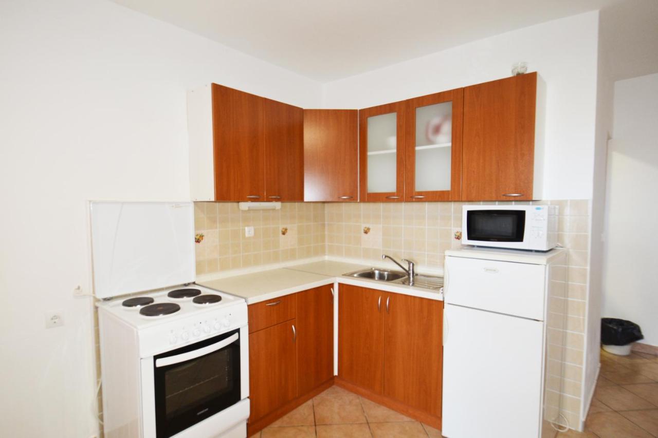 Apartments Barbati Kustići Eksteriør billede
