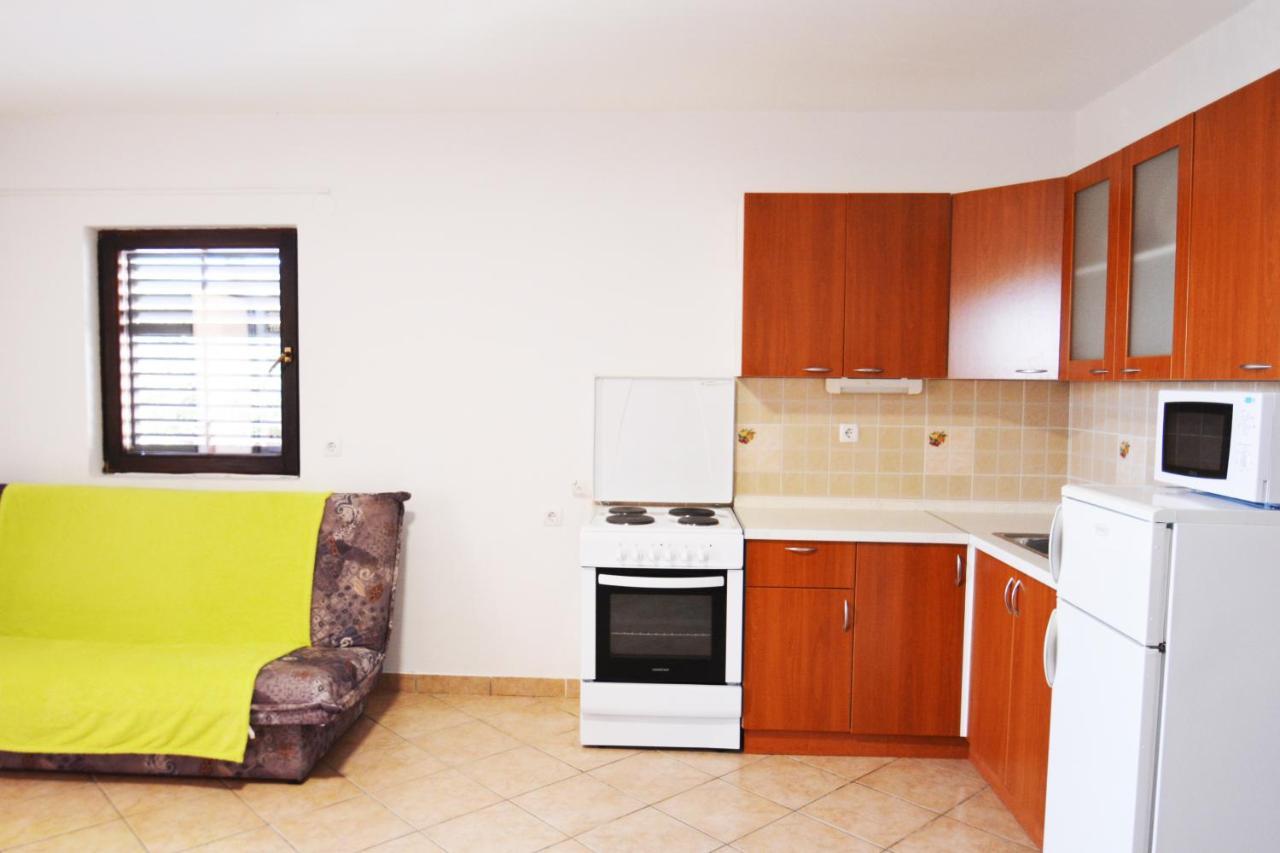 Apartments Barbati Kustići Eksteriør billede