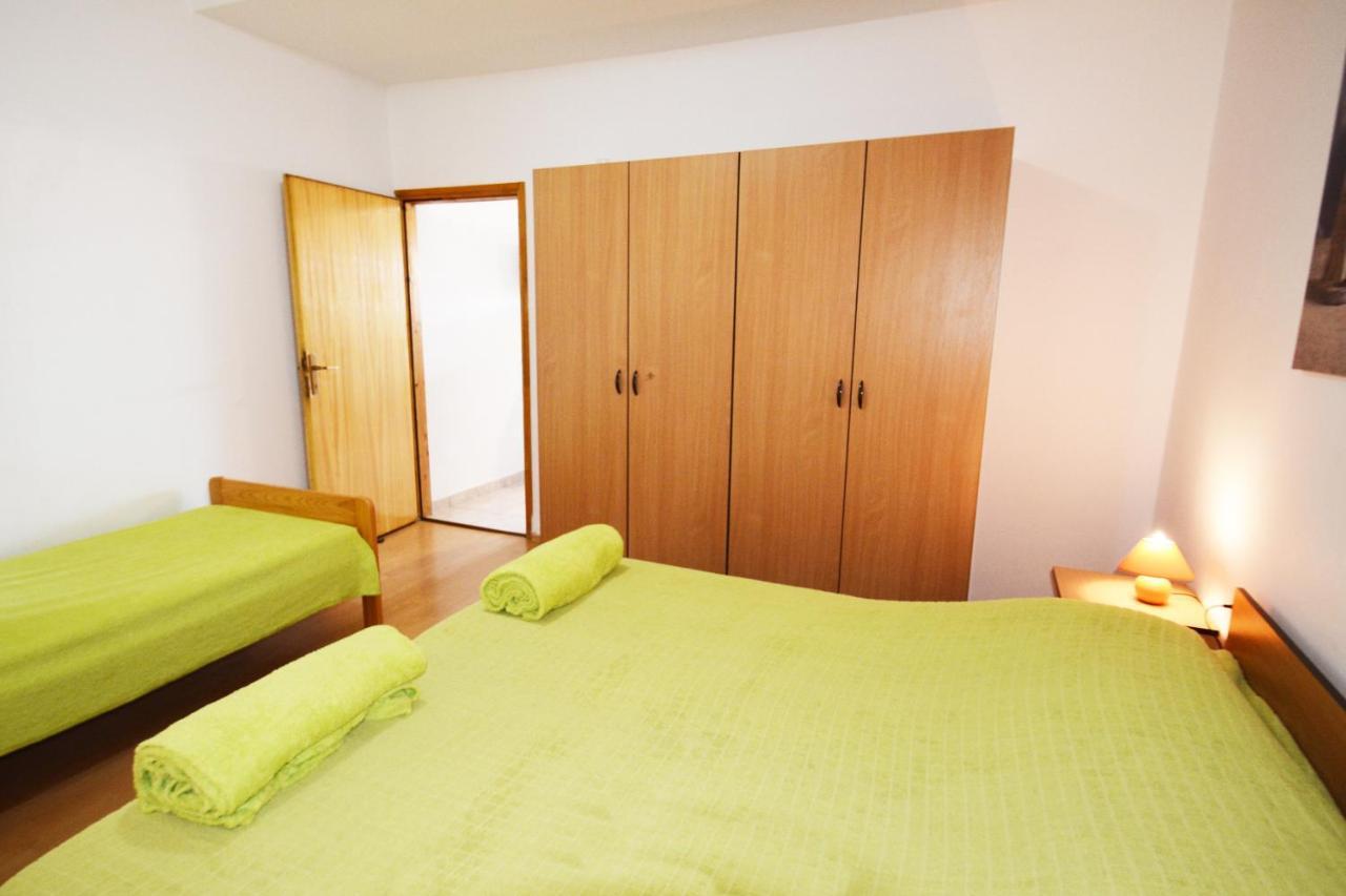 Apartments Barbati Kustići Eksteriør billede