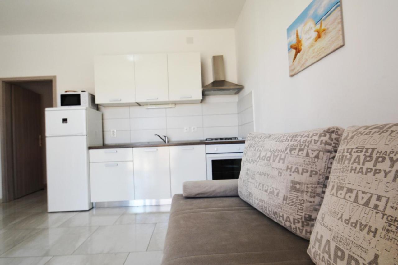 Apartments Barbati Kustići Eksteriør billede