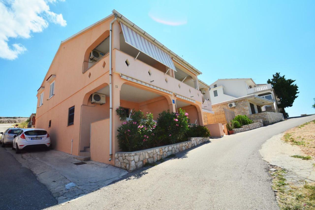 Apartments Barbati Kustići Eksteriør billede
