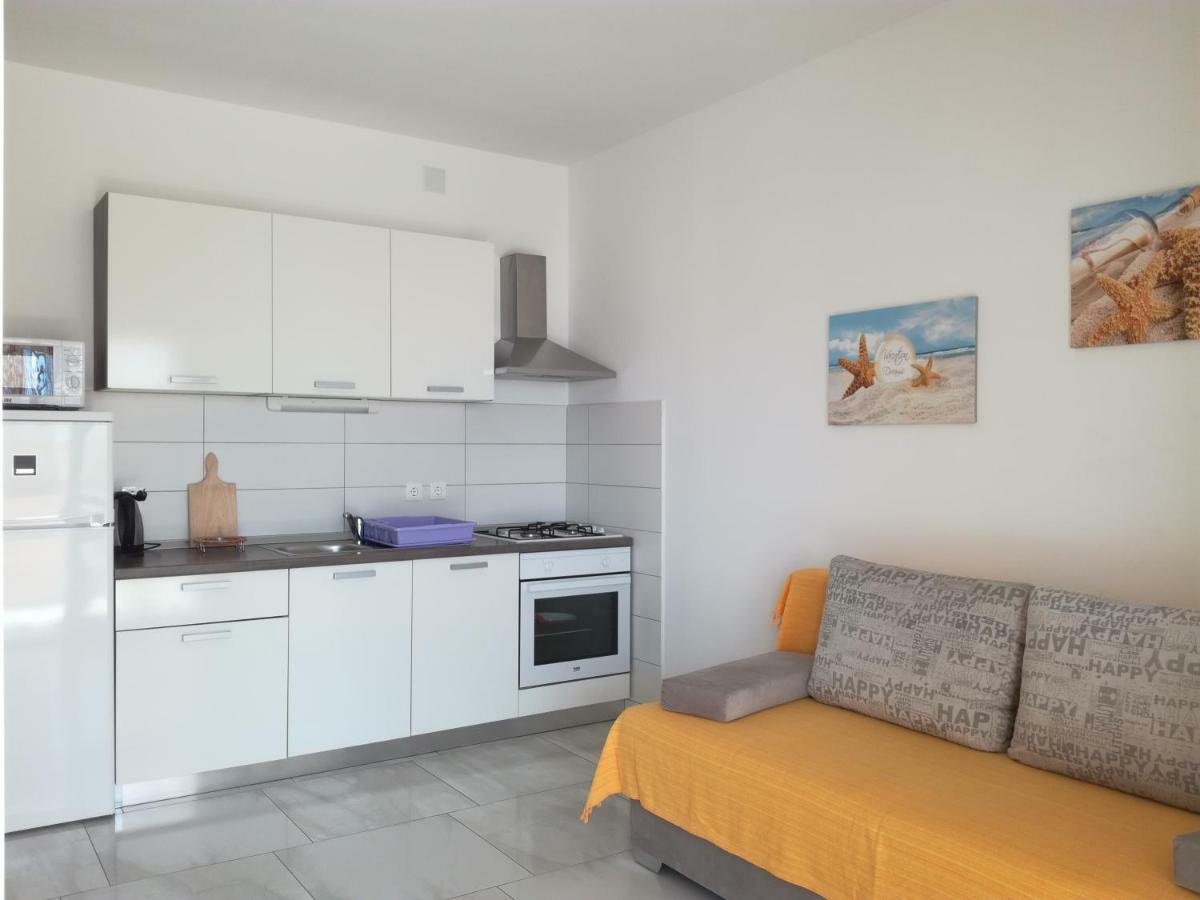 Apartments Barbati Kustići Eksteriør billede