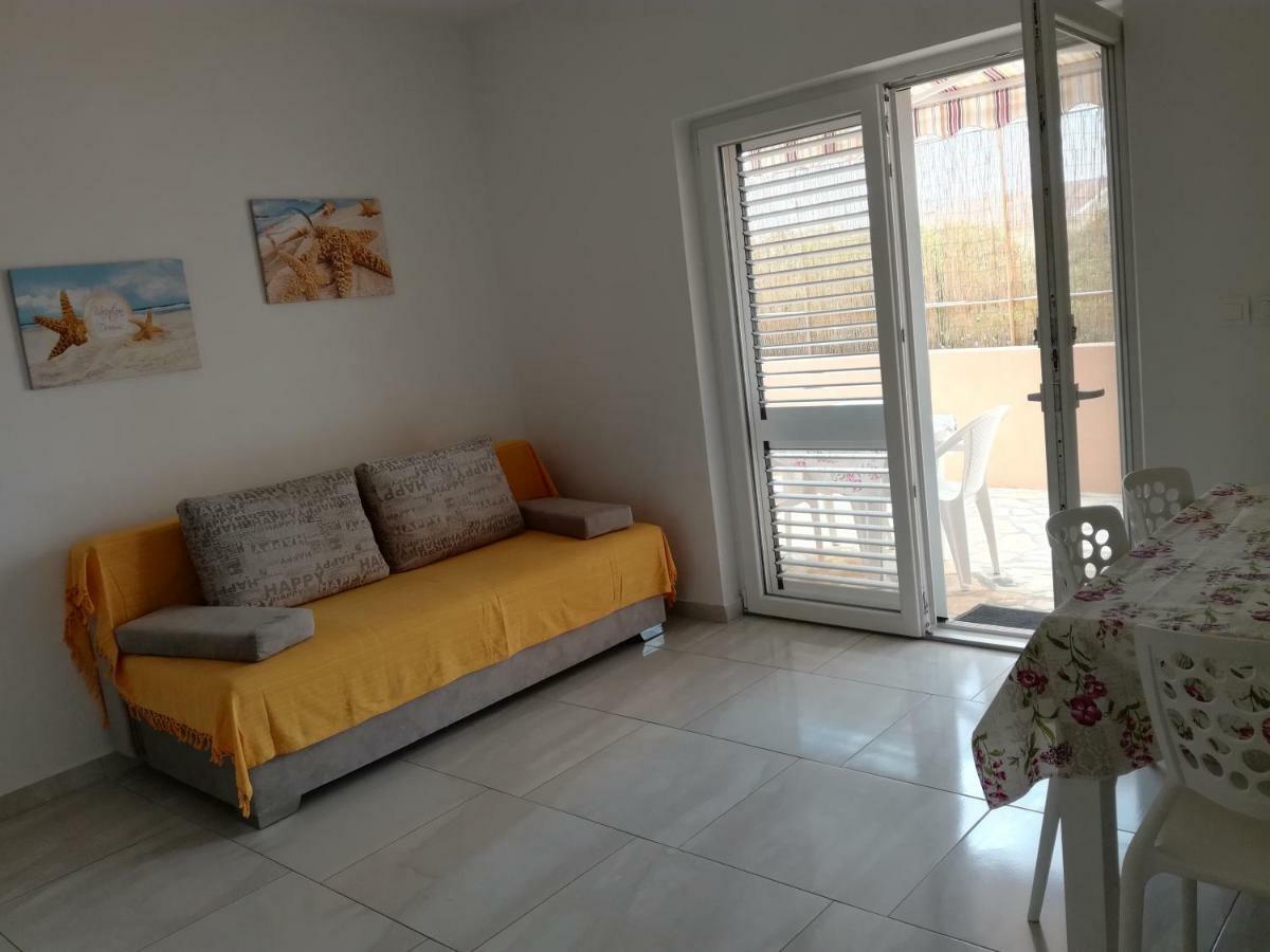 Apartments Barbati Kustići Eksteriør billede